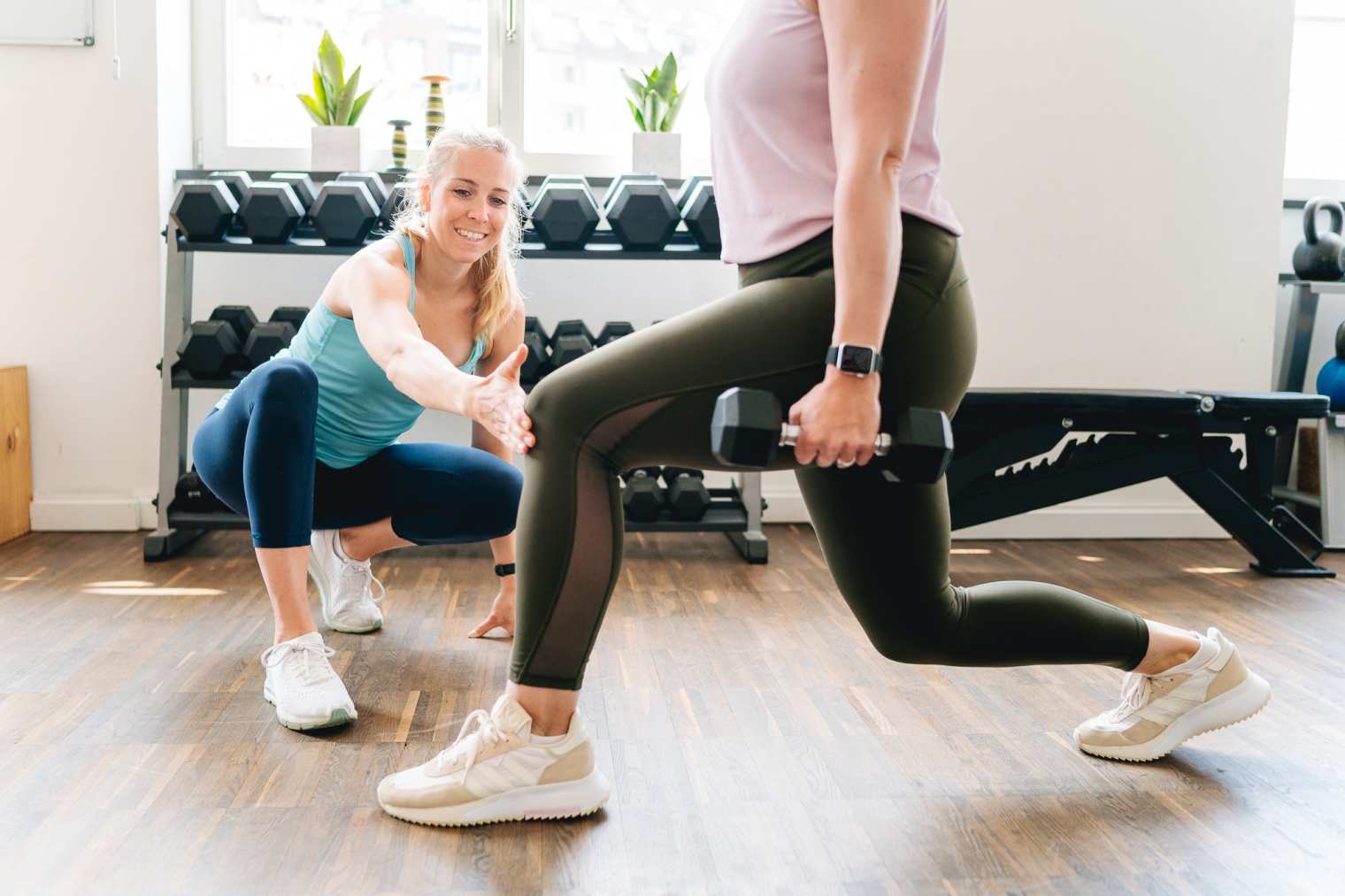 Personal Training nach der Geburt mit Linda Hönemann: individuelle 1:1-Betreuung für Rückbildung und Fitnessaufbau